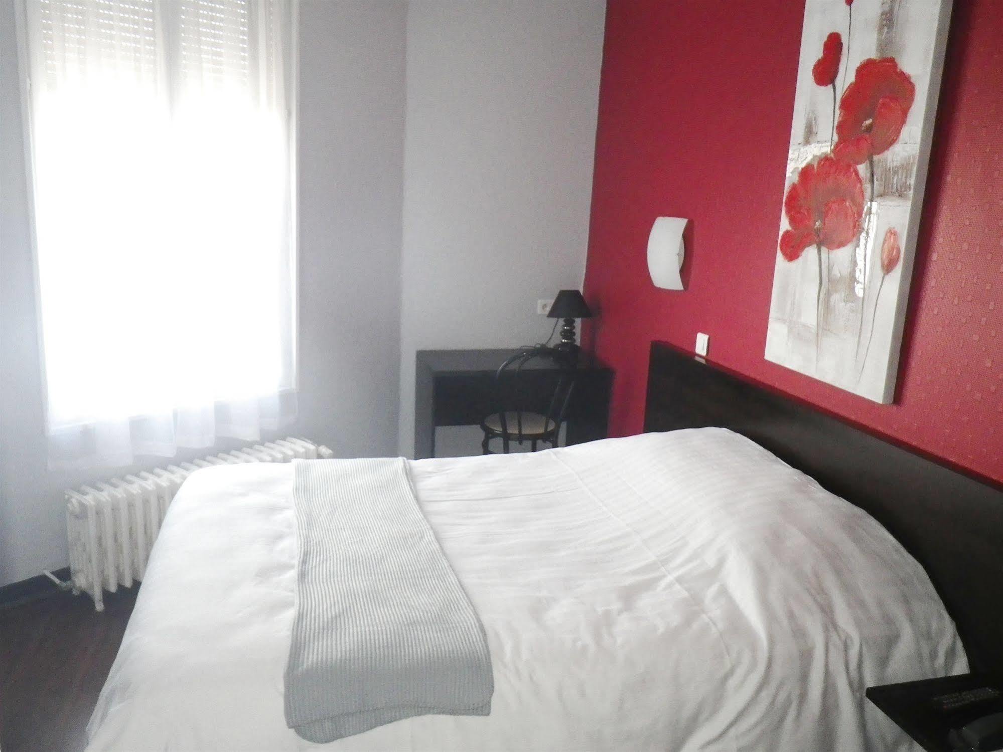 Hotel Francois 1Er Saint-Dizier Bagian luar foto