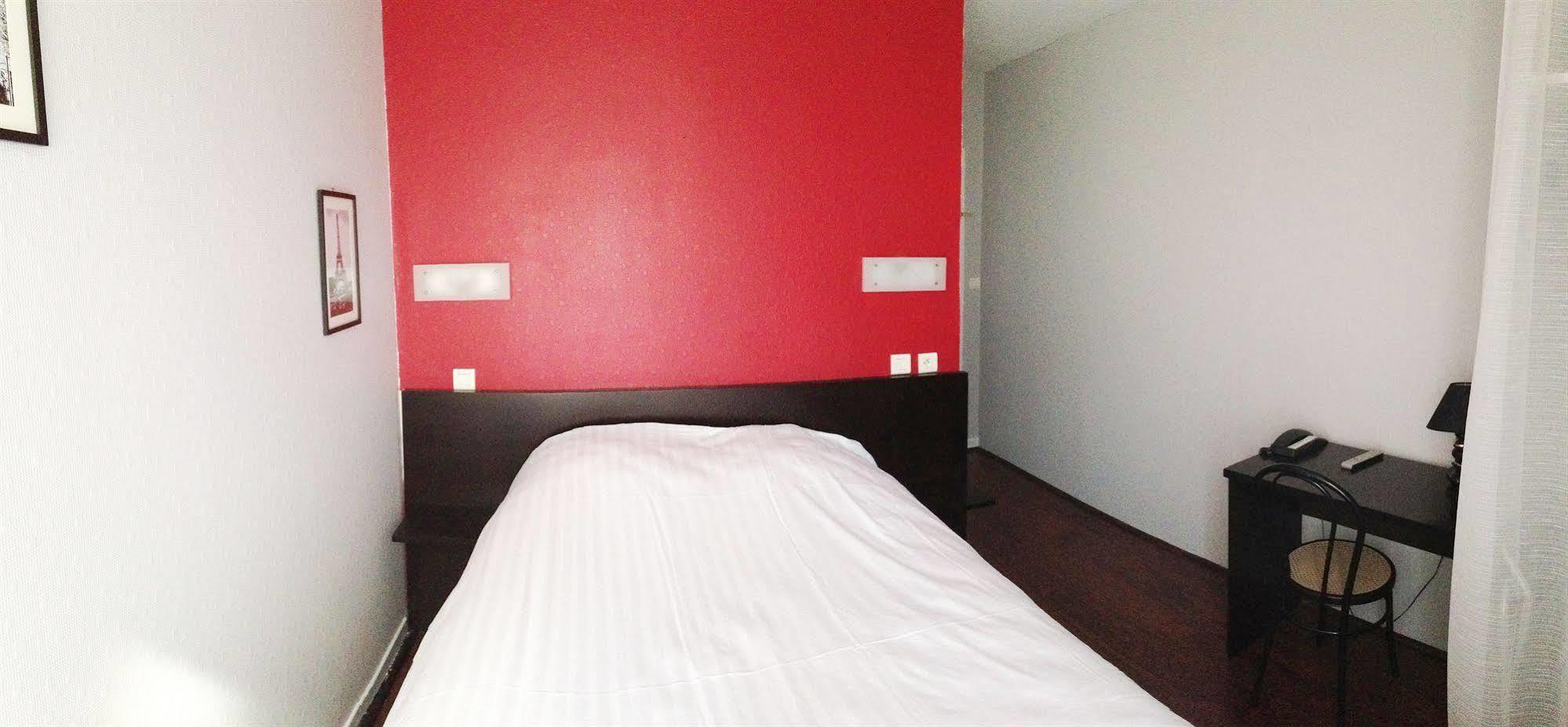 Hotel Francois 1Er Saint-Dizier Bagian luar foto