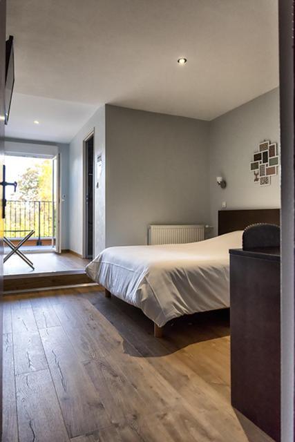 Hotel Francois 1Er Saint-Dizier Bagian luar foto